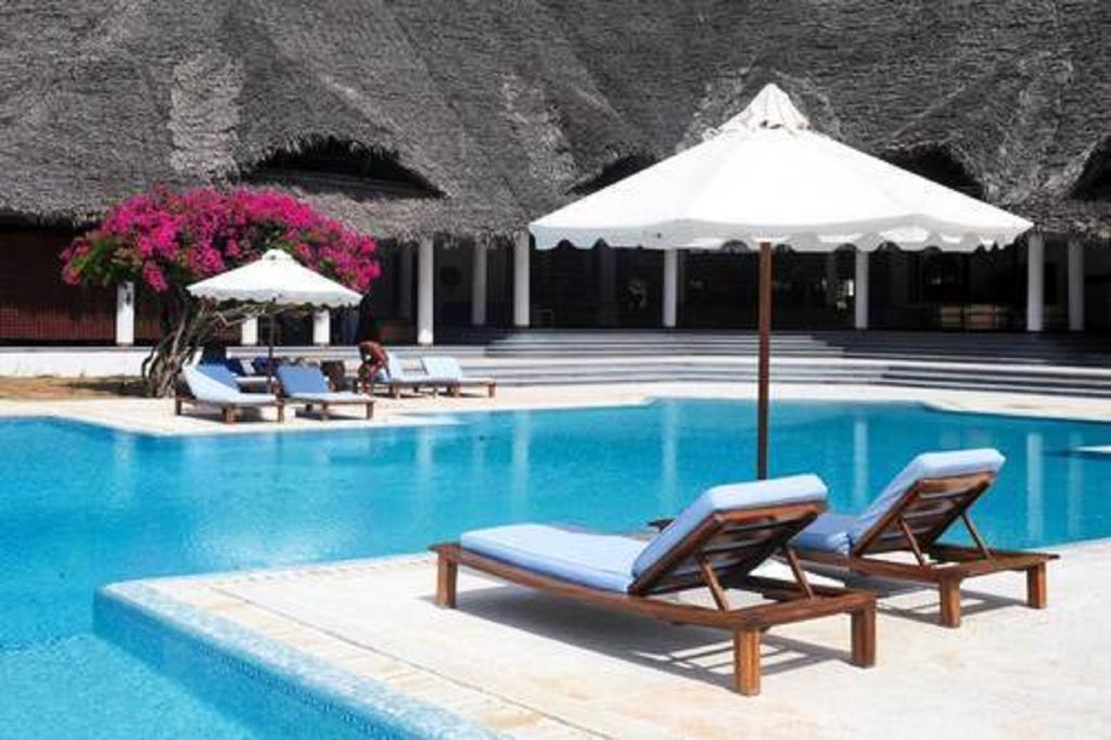 Garoda Resort Малинди Екстериор снимка